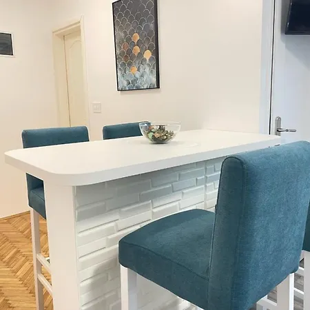 Apartament The Blue Velvet *