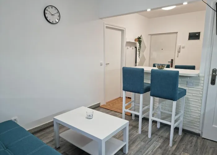 The Blue Velvet Apartman *